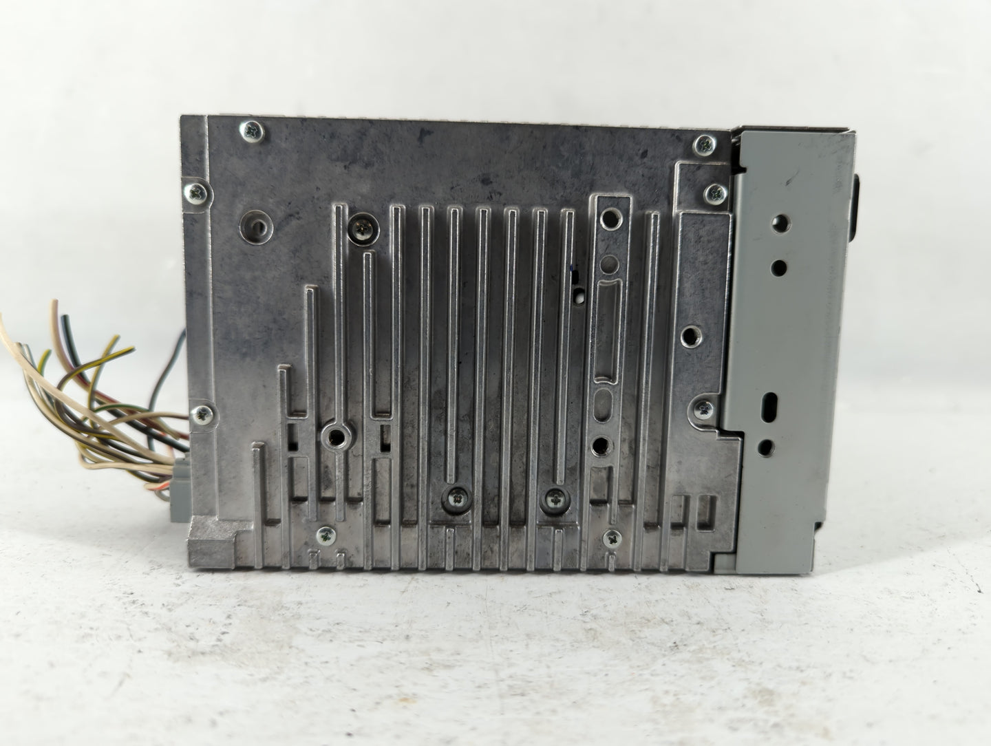 2010-2010 Ford Fusion Am Fm Cd Player Radio Receiver - Oemusedautoparts1.com