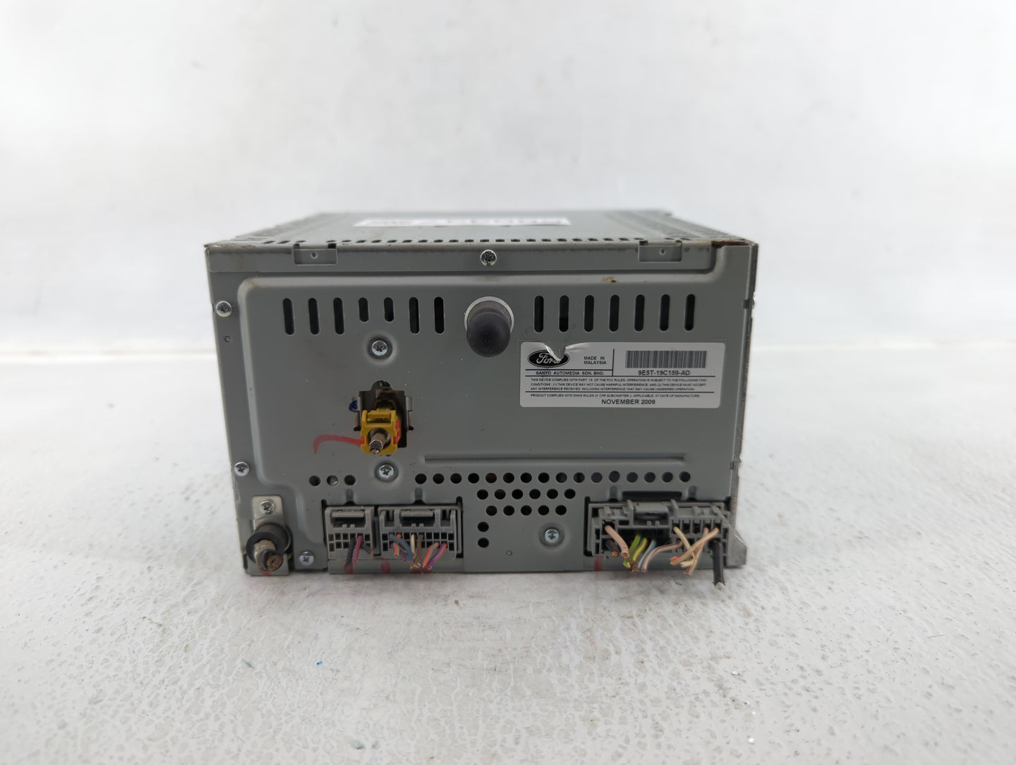 2010 Ford Fusion Radio AM FM Cd Player Receiver Replacement P/N:9E5T-19C159-AD Fits OEM Used Auto Parts - Oemusedautoparts1.