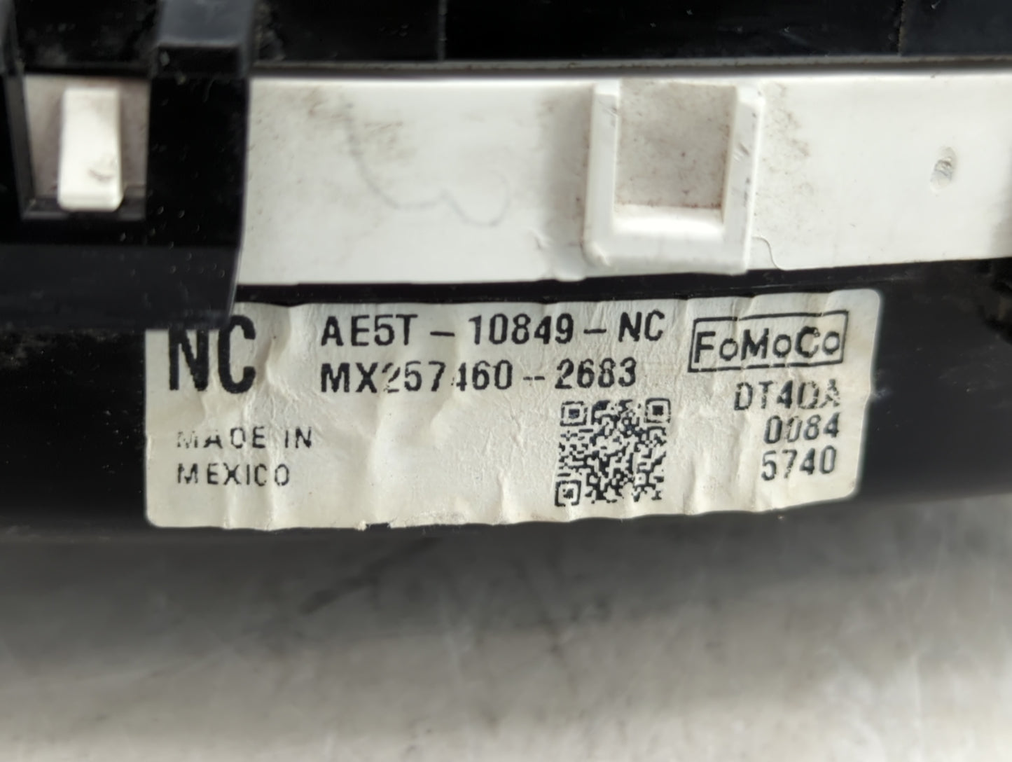 2010 Ford Fusion Instrument Cluster Speedometer Gauges P/N:AE5T-10849-NC Fits OEM Used Auto Parts - Oemusedautoparts1.com
