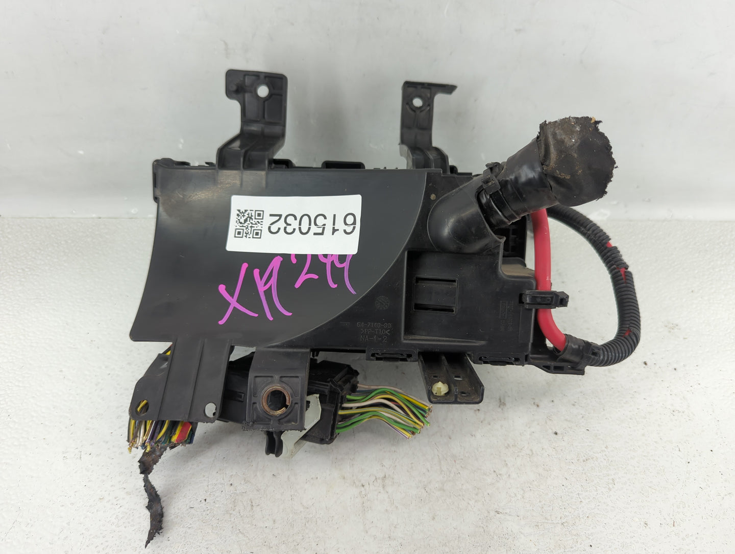 2010-2012 Ford Fusion Fusebox Fuse Box Panel Relay Module P/N:AE5T-14290-E Fits Fits 2010 2011 2012 OEM Used Auto Parts - Oe