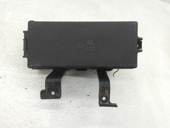 compare product 2010-2012 Ford Fusion Fusebox Fuse Box Panel Relay Module P/N:AE5T-14290-G Fits Fits 2010 2011 2012 OEM Used Auto Parts