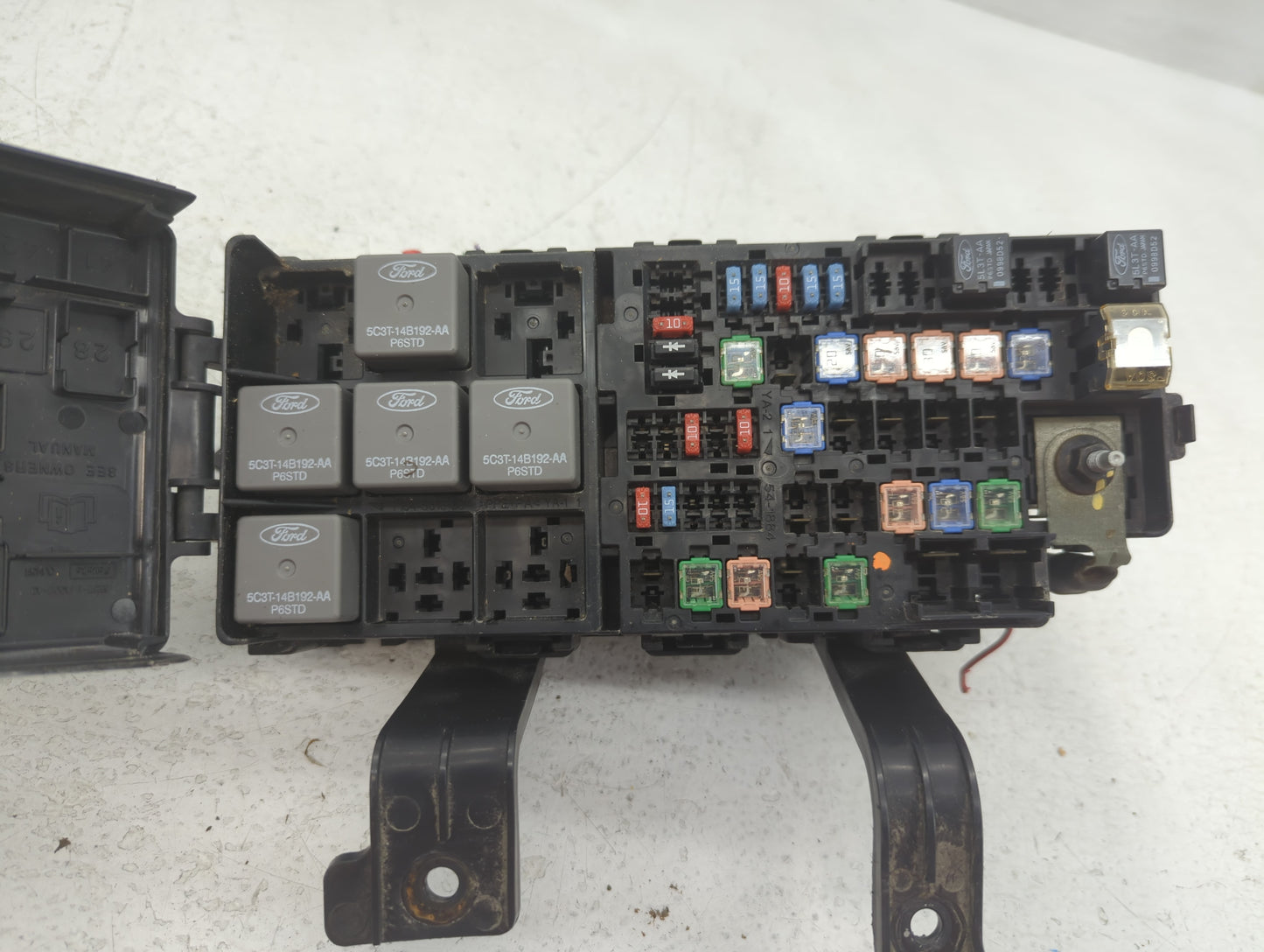 2010-2012 Ford Fusion Fusebox Fuse Box Panel Relay Module P/N:AE5T-14290-G Fits Fits 2010 2011 2012 OEM Used Auto Parts - Oe
