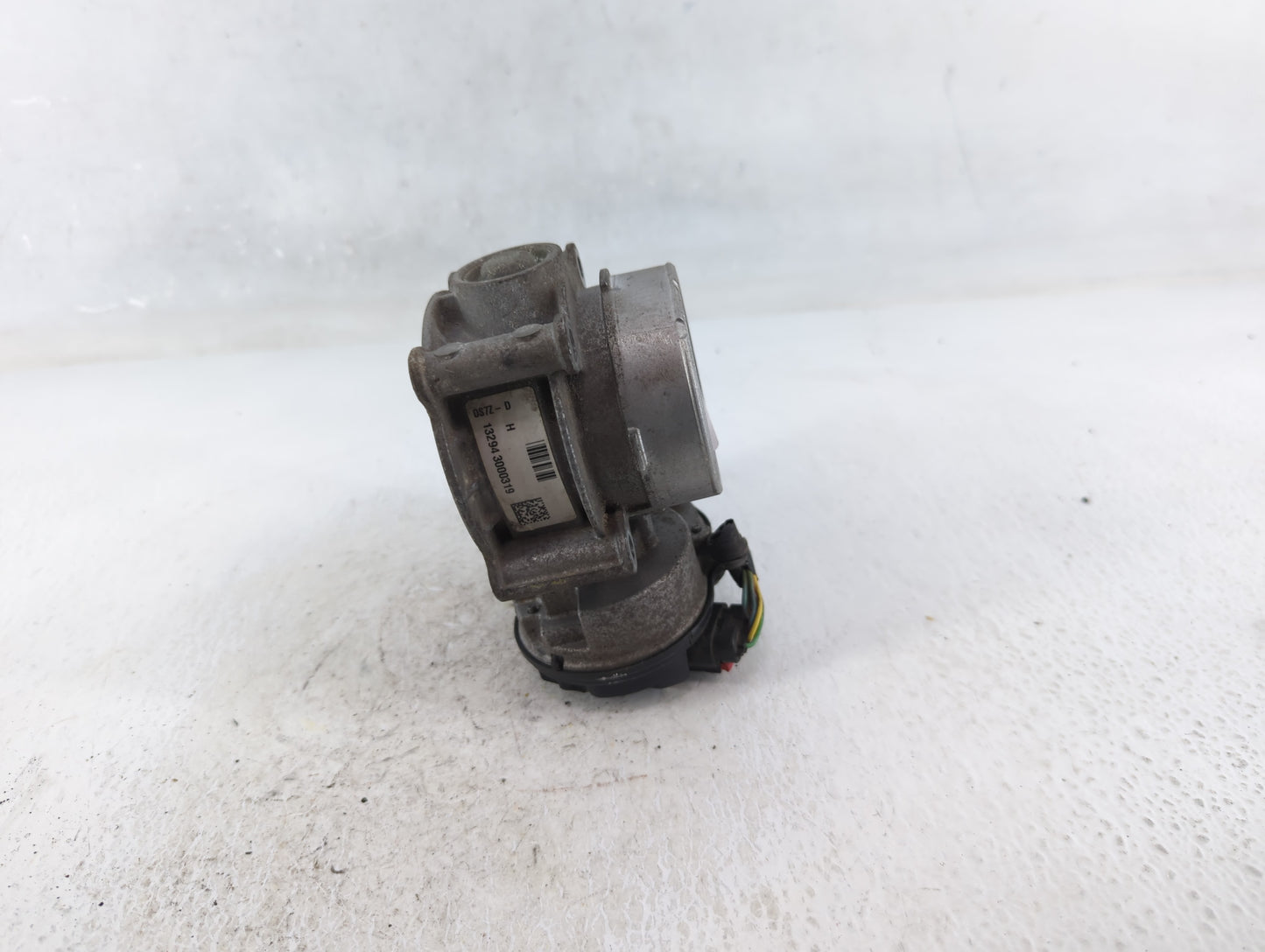 2010-2012 Ford Fusion Throttle Body P/N:13294 3000319 DS7Z-D Fits Fits 2009 2010 2011 2012 OEM Used Auto Parts - Oemusedauto