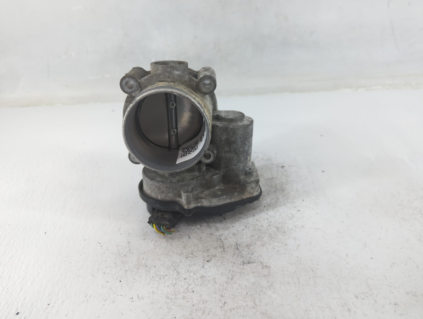 2010-2012 Ford Fusion Throttle Body P/N:163633004210 DS7E-9L8E-BC Fits Fits 2009 2010 2011 2012 OEM Used Auto Parts - Oemuse