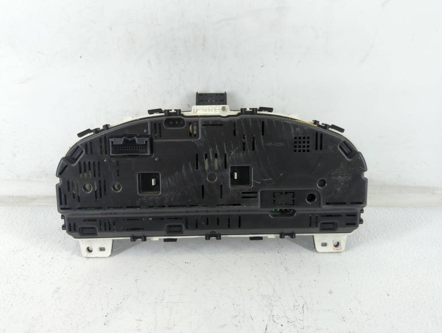 2010 Ford Fusion Instrument Cluster Speedometer Gauges P/N:257460-2683 AE5T-10849-NC Fits OEM Used Auto Parts - Oemusedautop