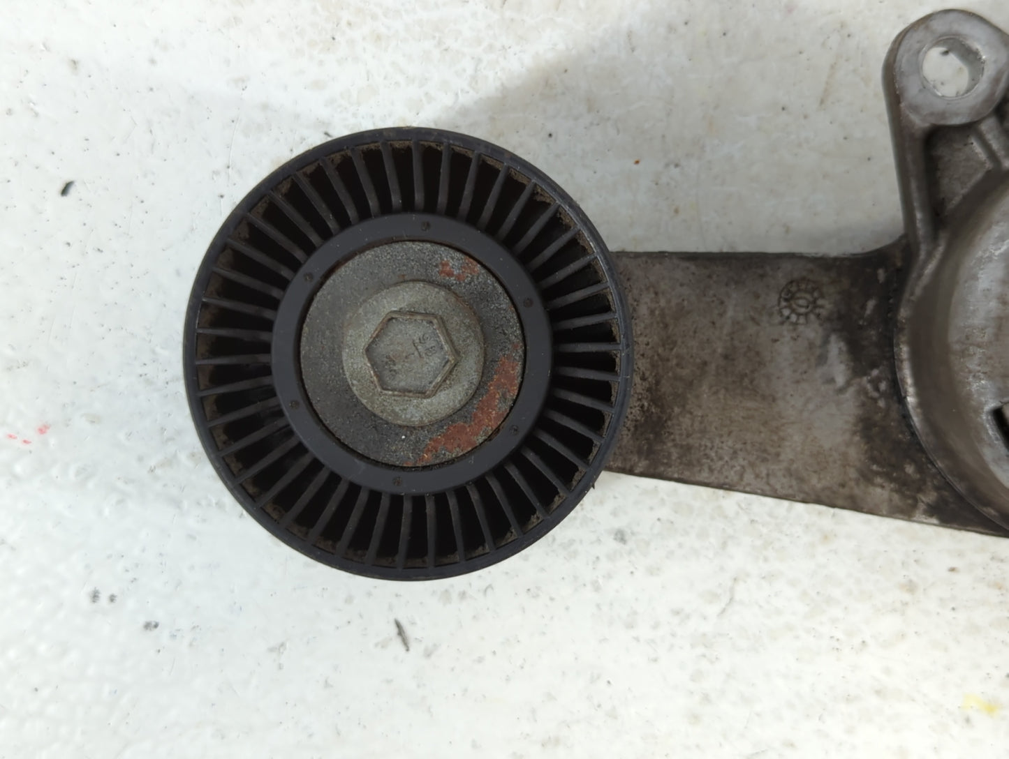 2010 Ford Fusion Belt Tensioner Pulley and idler pulley - Oemusedautoparts1.com