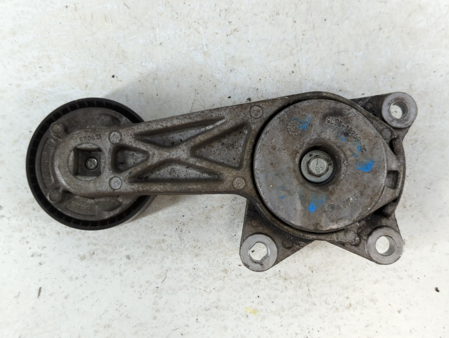 2010 Ford Fusion Belt Tensioner Pulley and idler pulley - Oemusedautoparts1.com