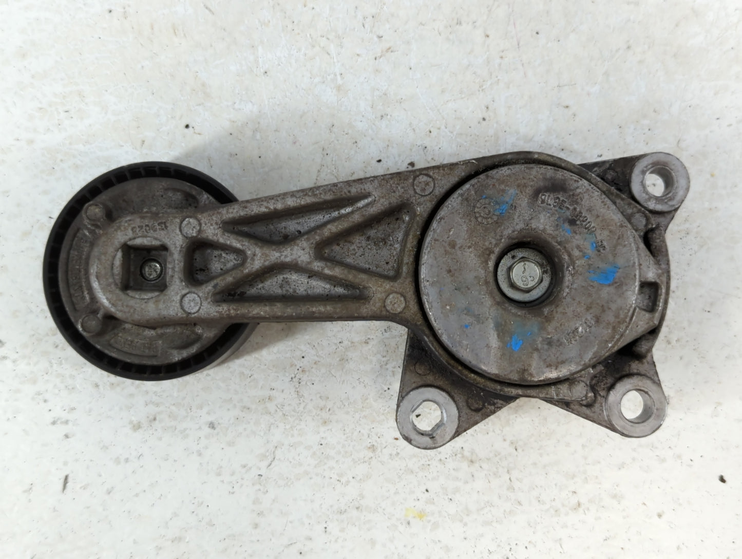 2010 Ford Fusion Belt Tensioner Pulley and idler pulley - Oemusedautoparts1.com