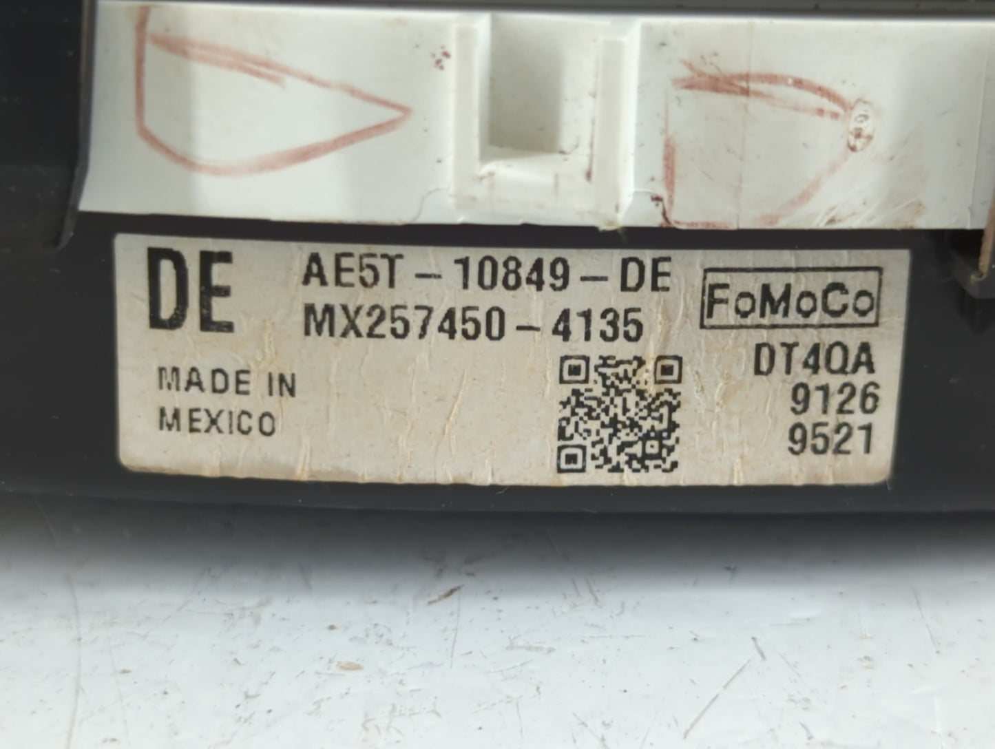 2010 Ford Fusion Instrument Cluster Speedometer Gauges P/N:AE5T-10849-DE Fits OEM Used Auto Parts - Oemusedautoparts1.com