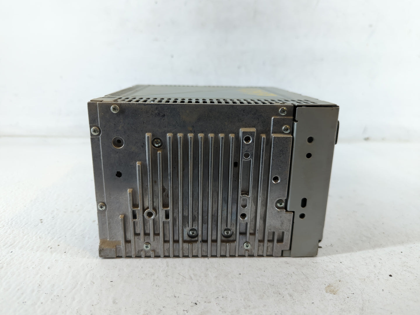 2010 Ford Fusion Radio AM FM Cd Player Receiver Replacement P/N:9E5T-19C157-AC Fits OEM Used Auto Parts - Oemusedautoparts1.