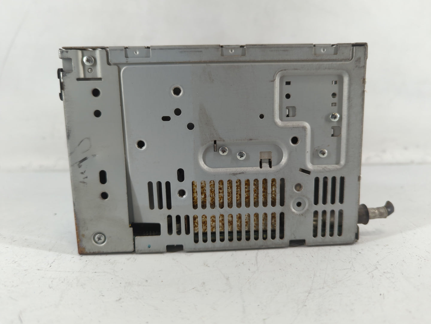 2010 Ford Fusion Radio AM FM Cd Player Receiver Replacement P/N:9E5T-19C158-AC Fits OEM Used Auto Parts - Oemusedautoparts1.
