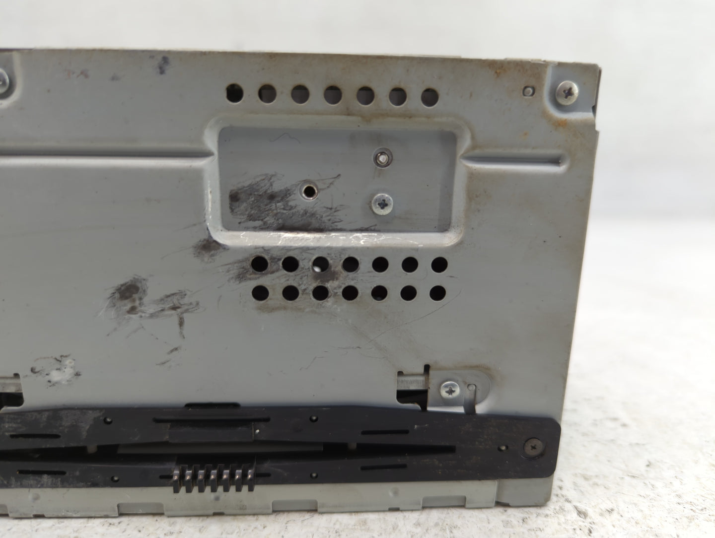 2010-2010 Ford Fusion Am Fm Cd Player Radio Receiver - Oemusedautoparts1.com