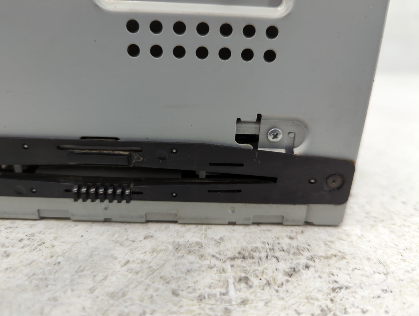 2010-2010 Ford Fusion Am Fm Cd Player Radio Receiver - Oemusedautoparts1.com