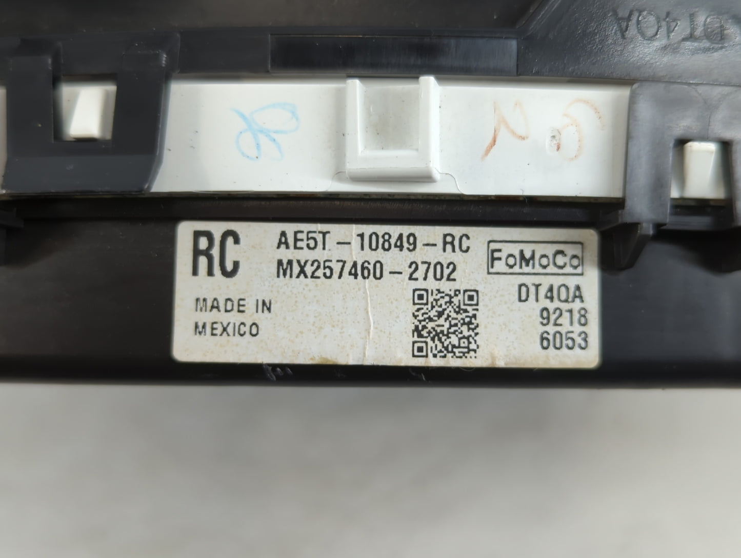 2010 Ford Fusion Instrument Cluster Speedometer Gauges P/N:AE5T-10849-RC Fits OEM Used Auto Parts - Oemusedautoparts1.com