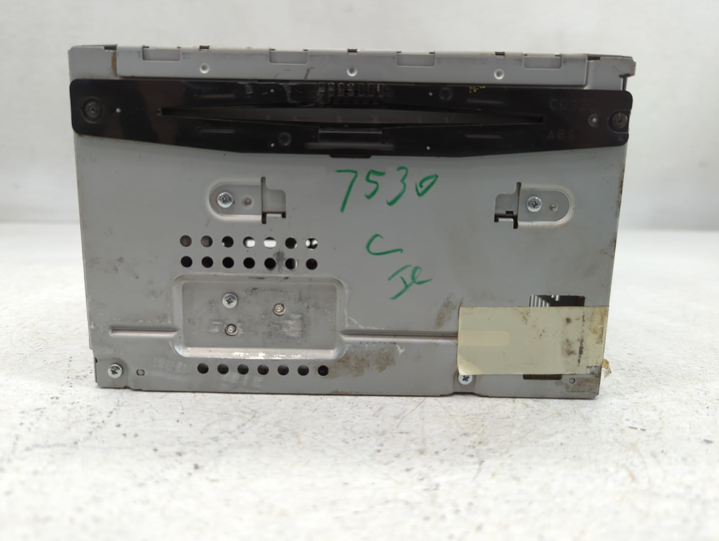 2010-2010 Ford Fusion Am Fm Cd Player Radio Receiver - Oemusedautoparts1.com