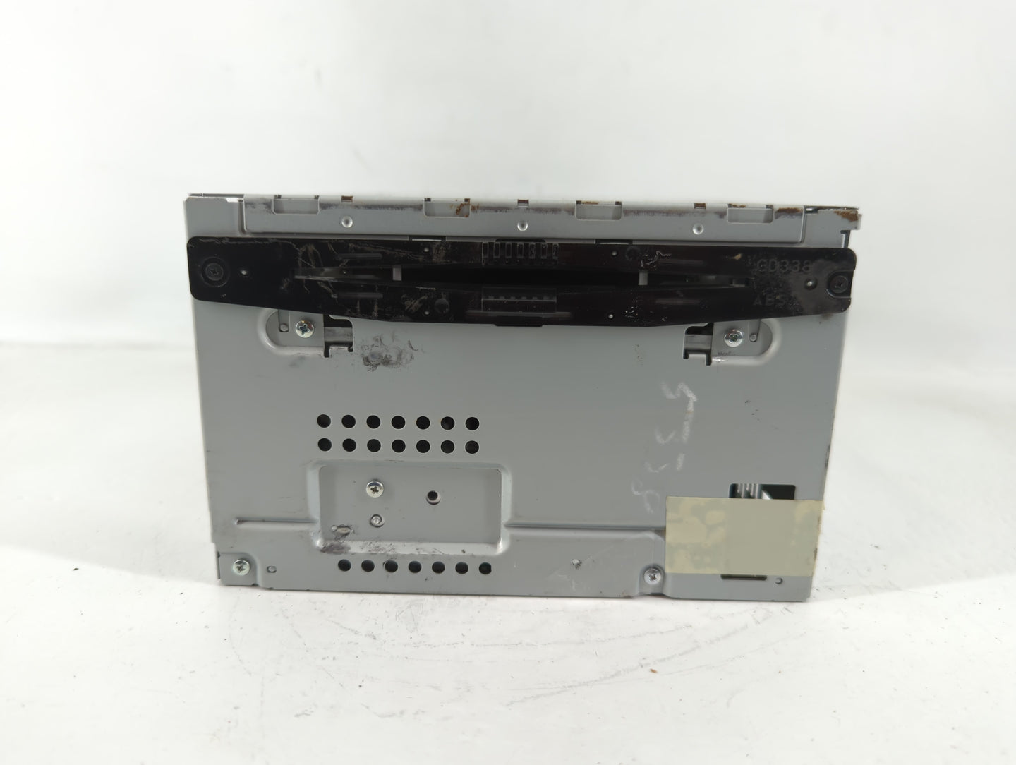 2010-2010 Ford Fusion Am Fm Cd Player Radio Receiver - Oemusedautoparts1.com