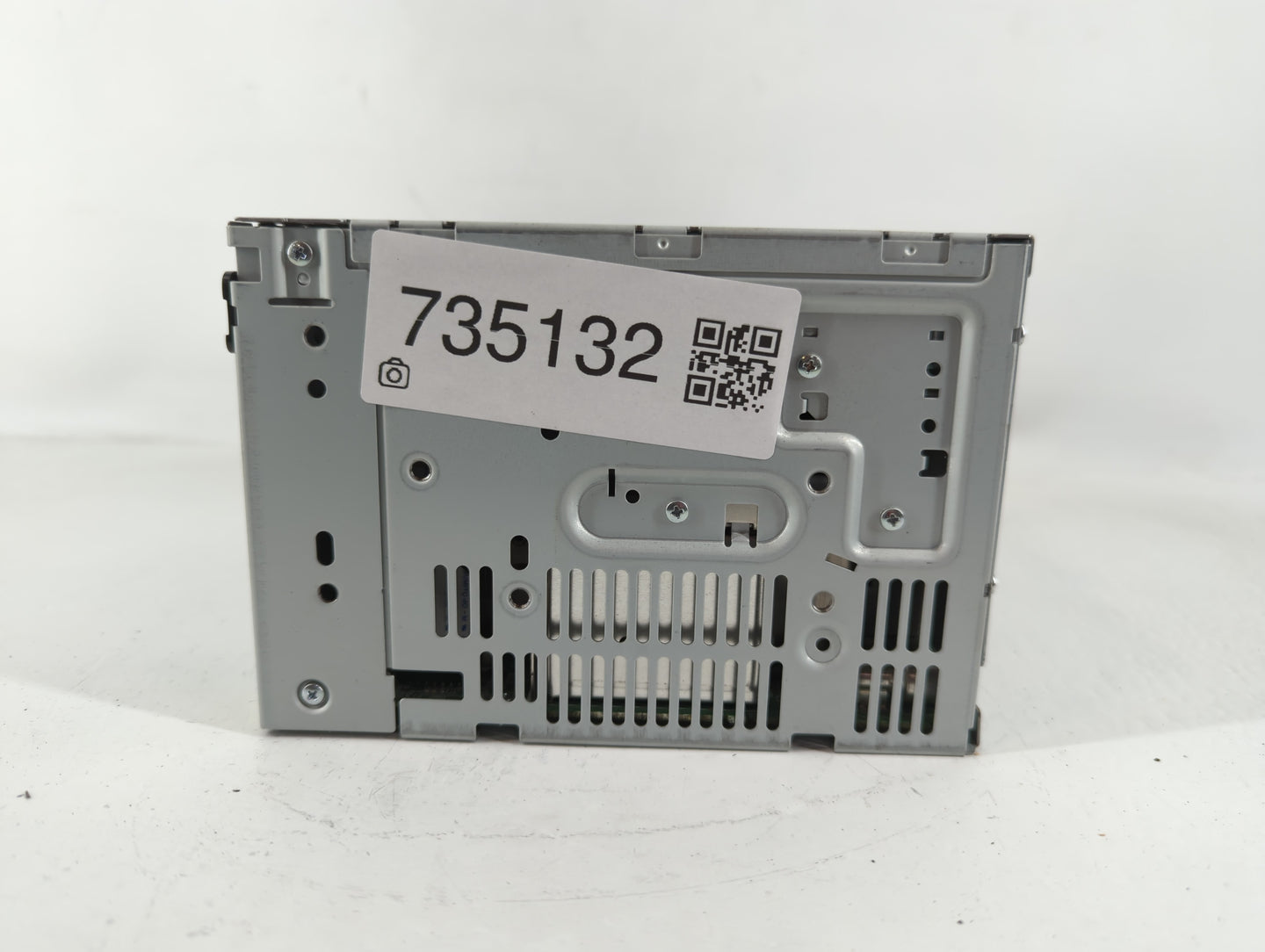 2010-2010 Ford Fusion Am Fm Cd Player Radio Receiver - Oemusedautoparts1.com