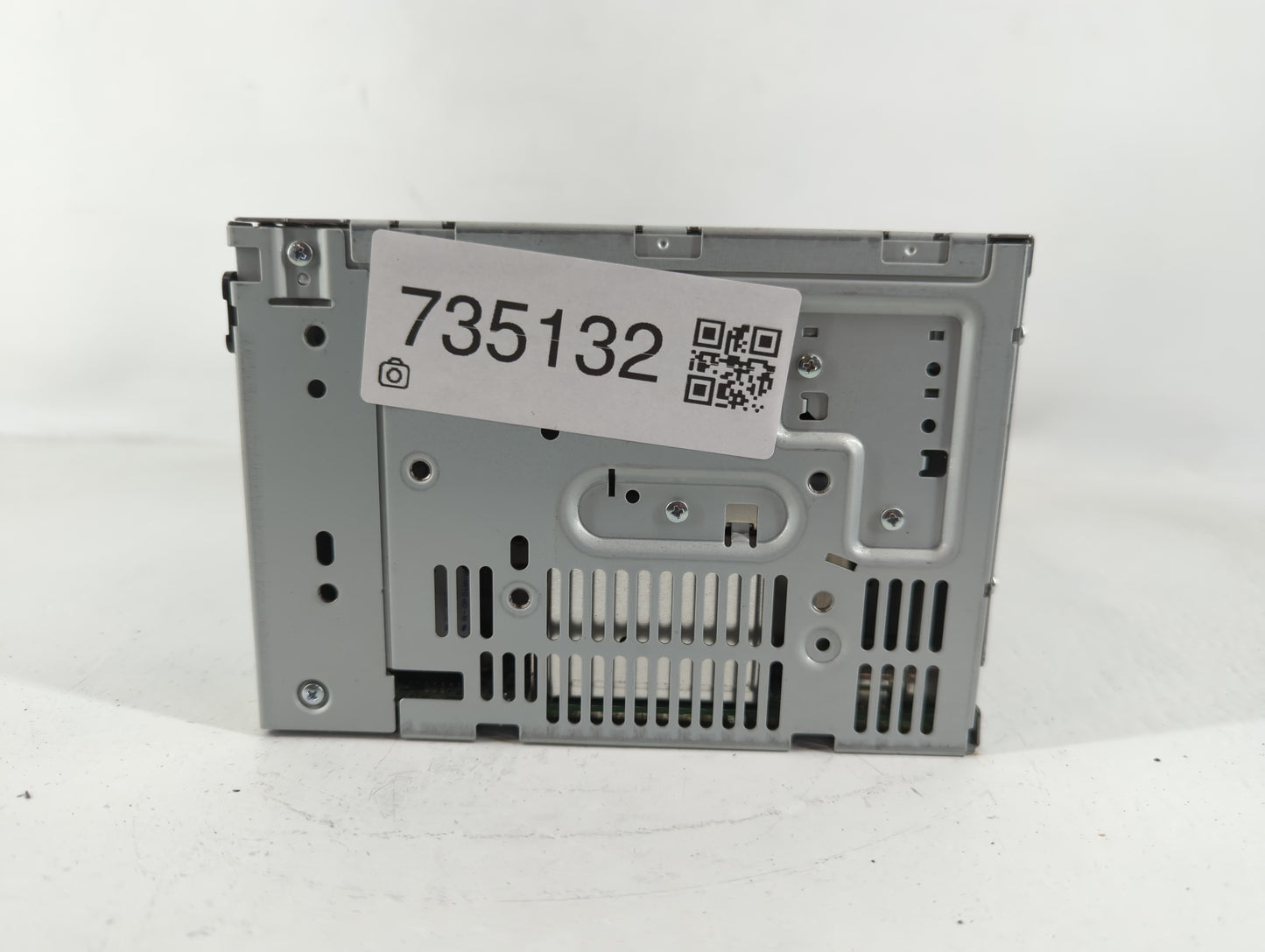 2010-2010 Ford Fusion Am Fm Cd Player Radio Receiver - Oemusedautoparts1.com