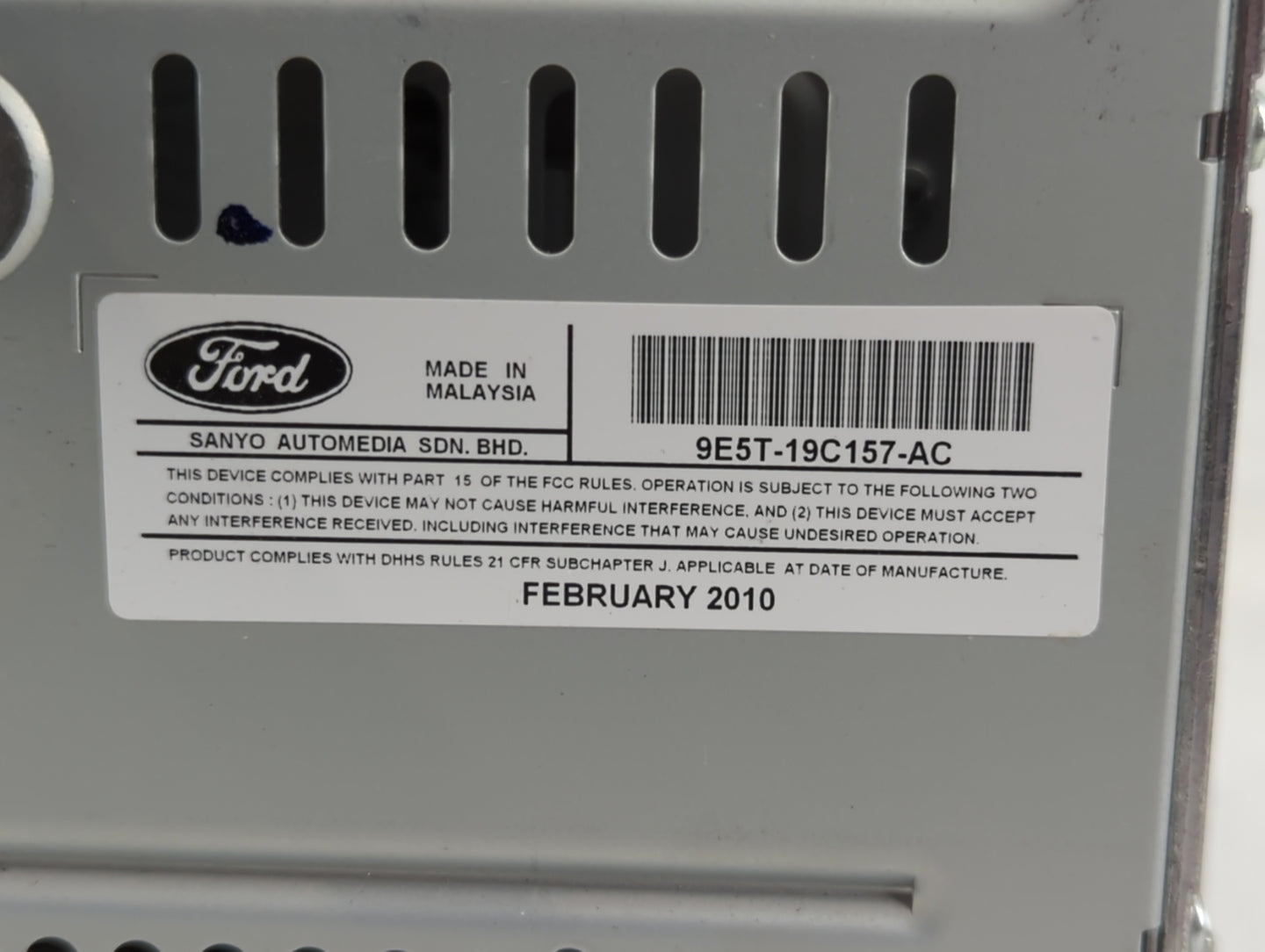2010-2010 Ford Fusion Am Fm Cd Player Radio Receiver - Oemusedautoparts1.com