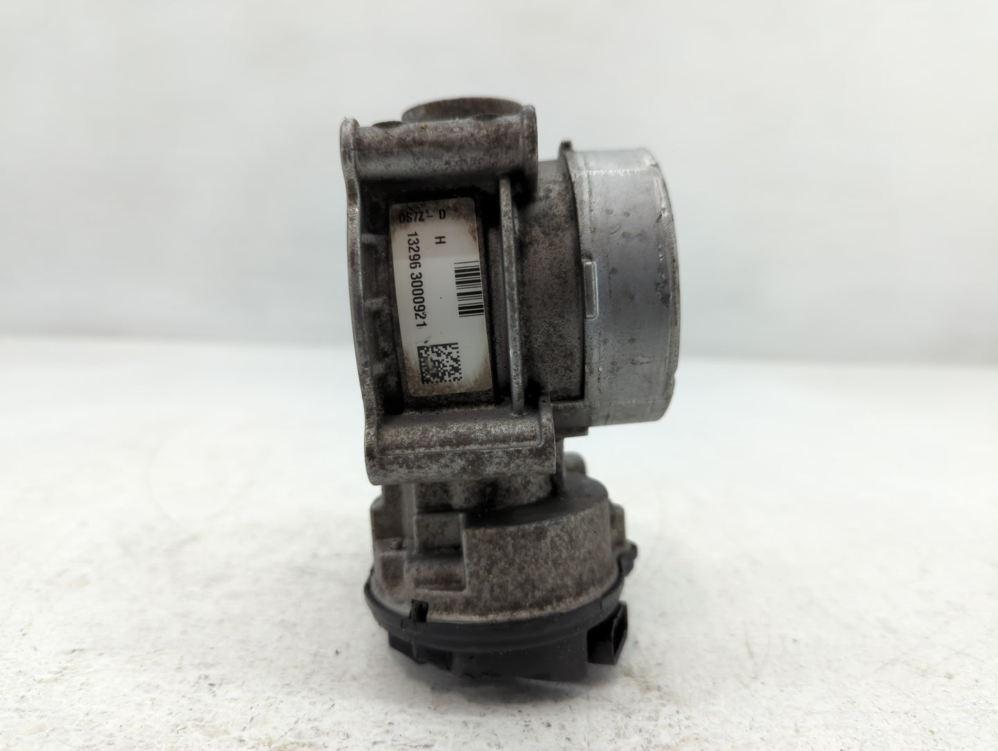 2010-2012 Ford Fusion Throttle Body P/N:13296 3000921 DS7Z-D Fits Fits 2009 2010 2011 2012 OEM Used Auto Parts - Oemusedauto