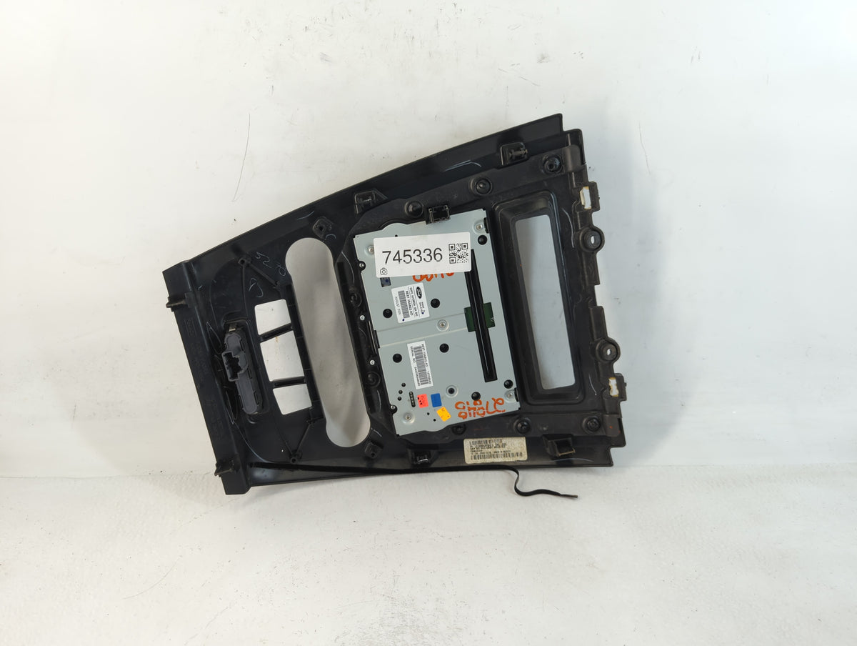 2010-2012 Ford Fusion Am Fm Cd Player Radio Receiver 745336 - Oemusedautoparts1.com