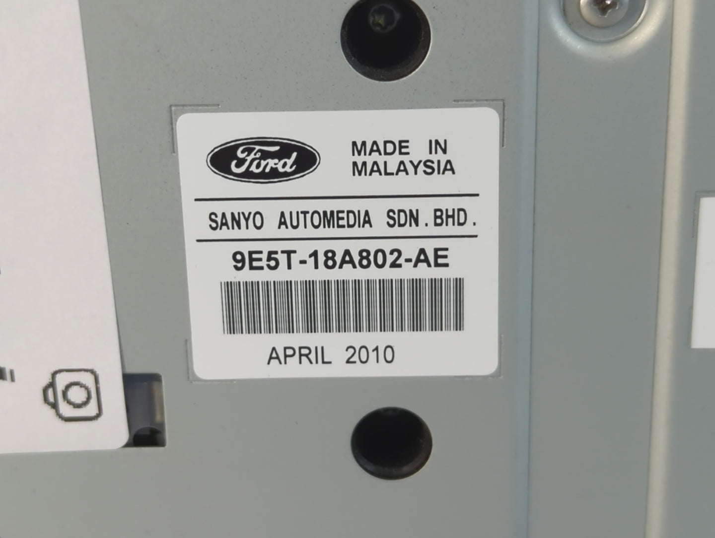 2010-2012 Ford Fusion Am Fm Cd Player Radio Receiver - Oemusedautoparts1.com