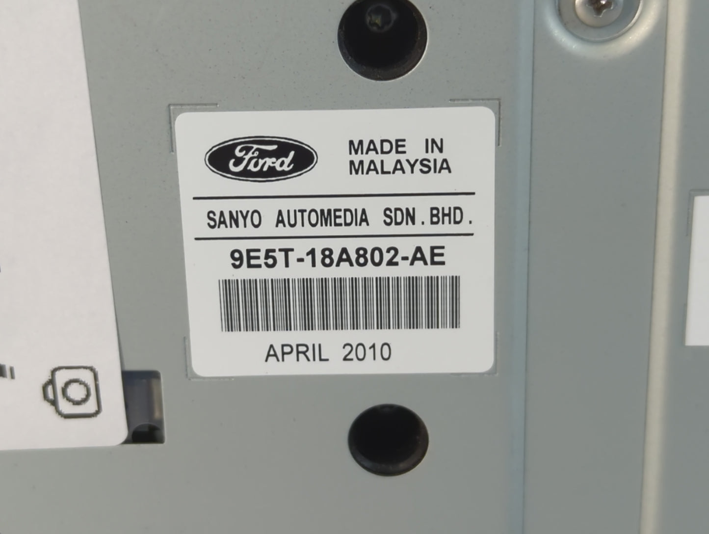 2010-2012 Ford Fusion Am Fm Cd Player Radio Receiver - Oemusedautoparts1.com