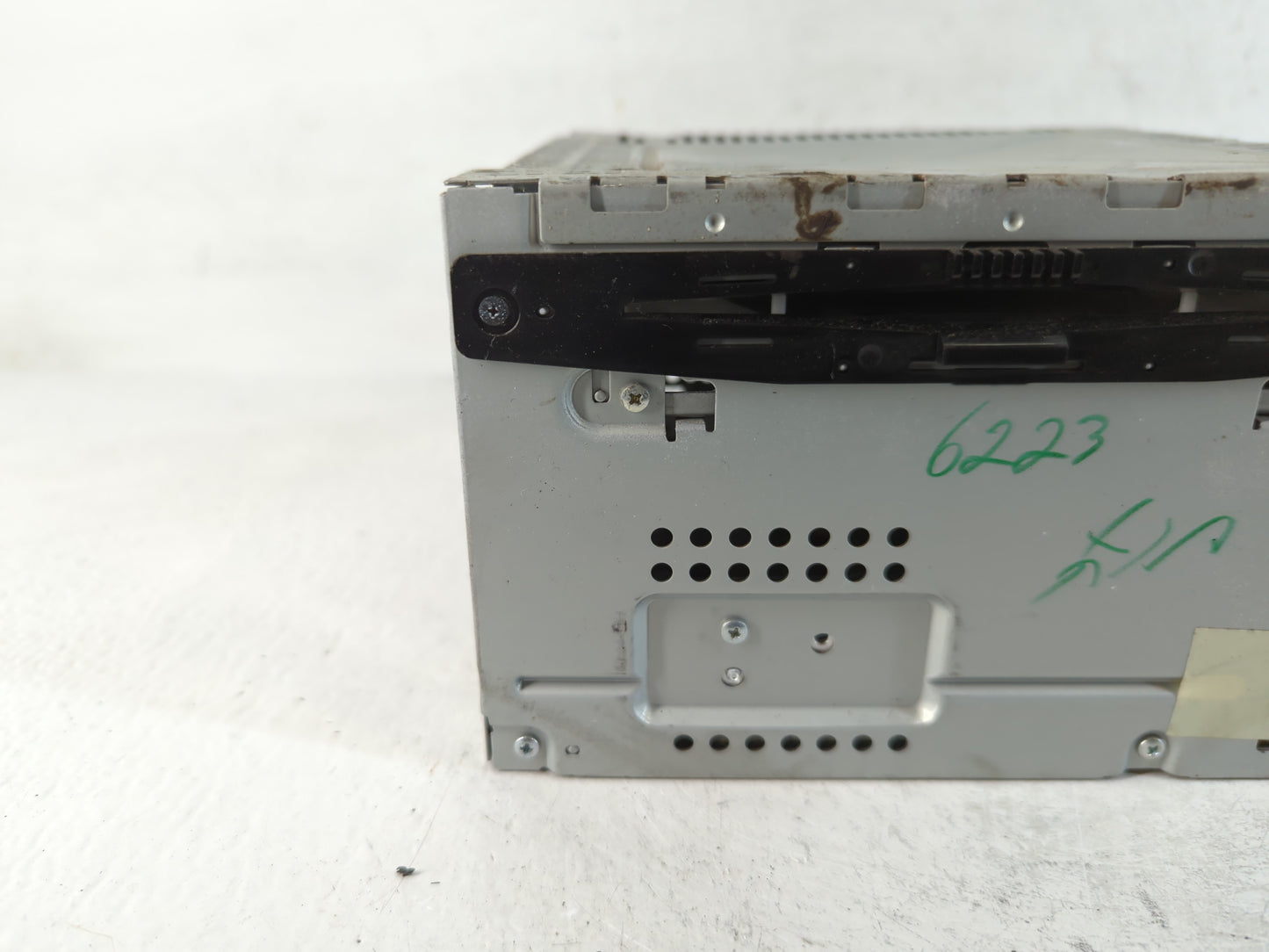 2010-2010 Ford Fusion Am Fm Cd Player Radio Receiver - Oemusedautoparts1.com