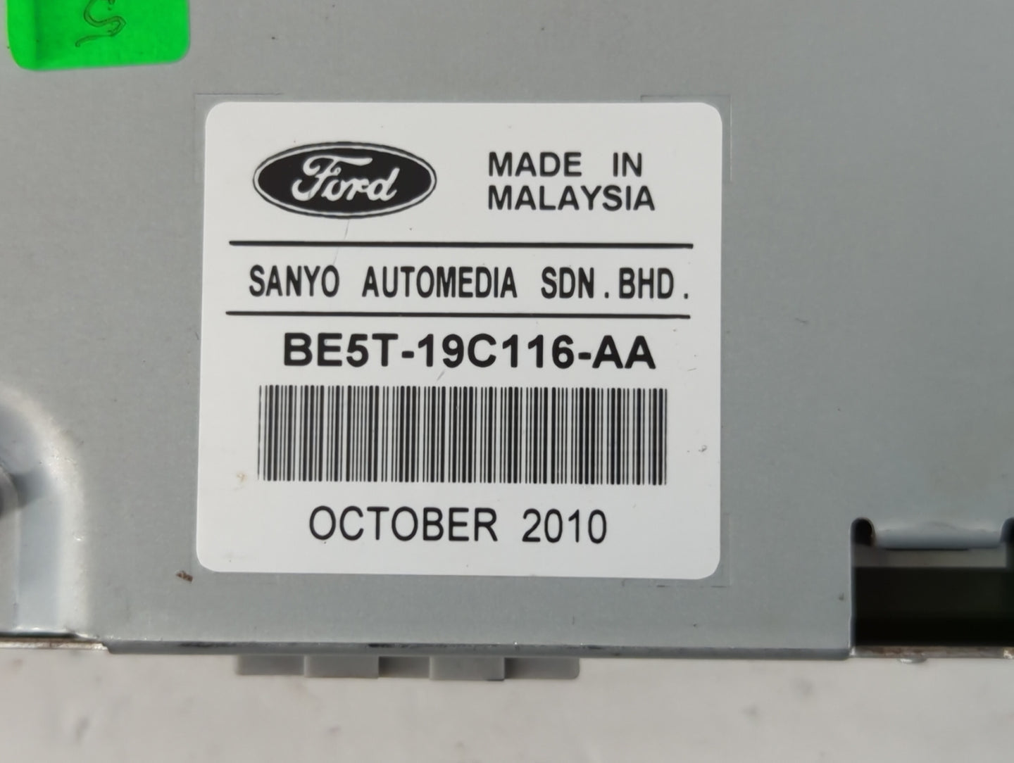 2010-2012 Ford Fusion Information Display Screen - Oemusedautoparts1.com