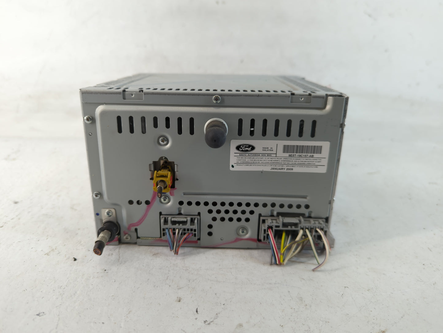 2010 Ford Fusion Radio AM FM Cd Player Receiver Replacement P/N:9E5T-19C157-AB Fits OEM Used Auto Parts - Oemusedautoparts1.