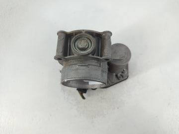 2010-2012 Ford Fusion Throttle Body P/N:13233 3001099 DS7Z-D Fits Fits 2009 2010 2011 2012 OEM Used Auto Parts