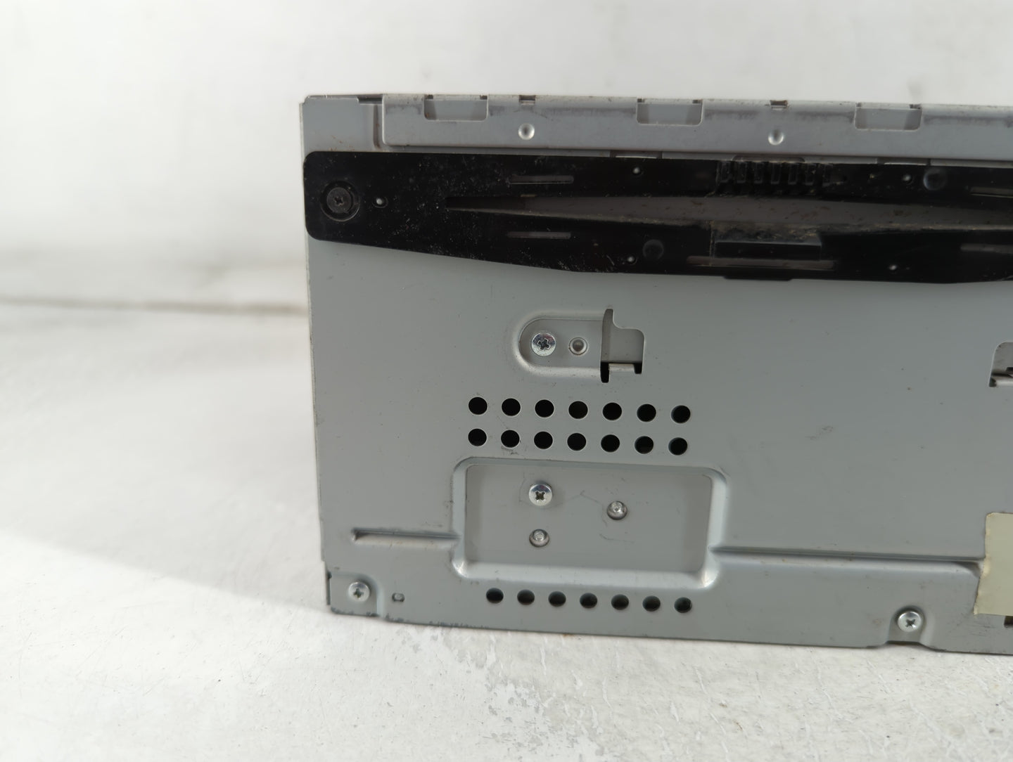 2010 Ford Fusion Radio AM FM Cd Player Receiver Replacement Fits OEM Used Auto Parts - Oemusedautoparts1.com