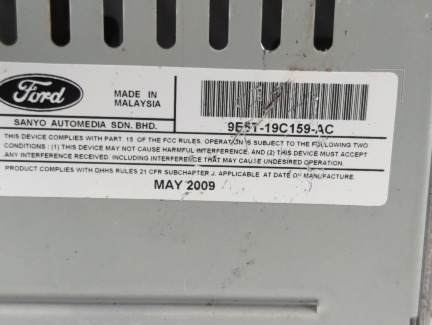 2010 Ford Fusion Radio AM FM Cd Player Receiver Replacement Fits OEM Used Auto Parts - Oemusedautoparts1.com