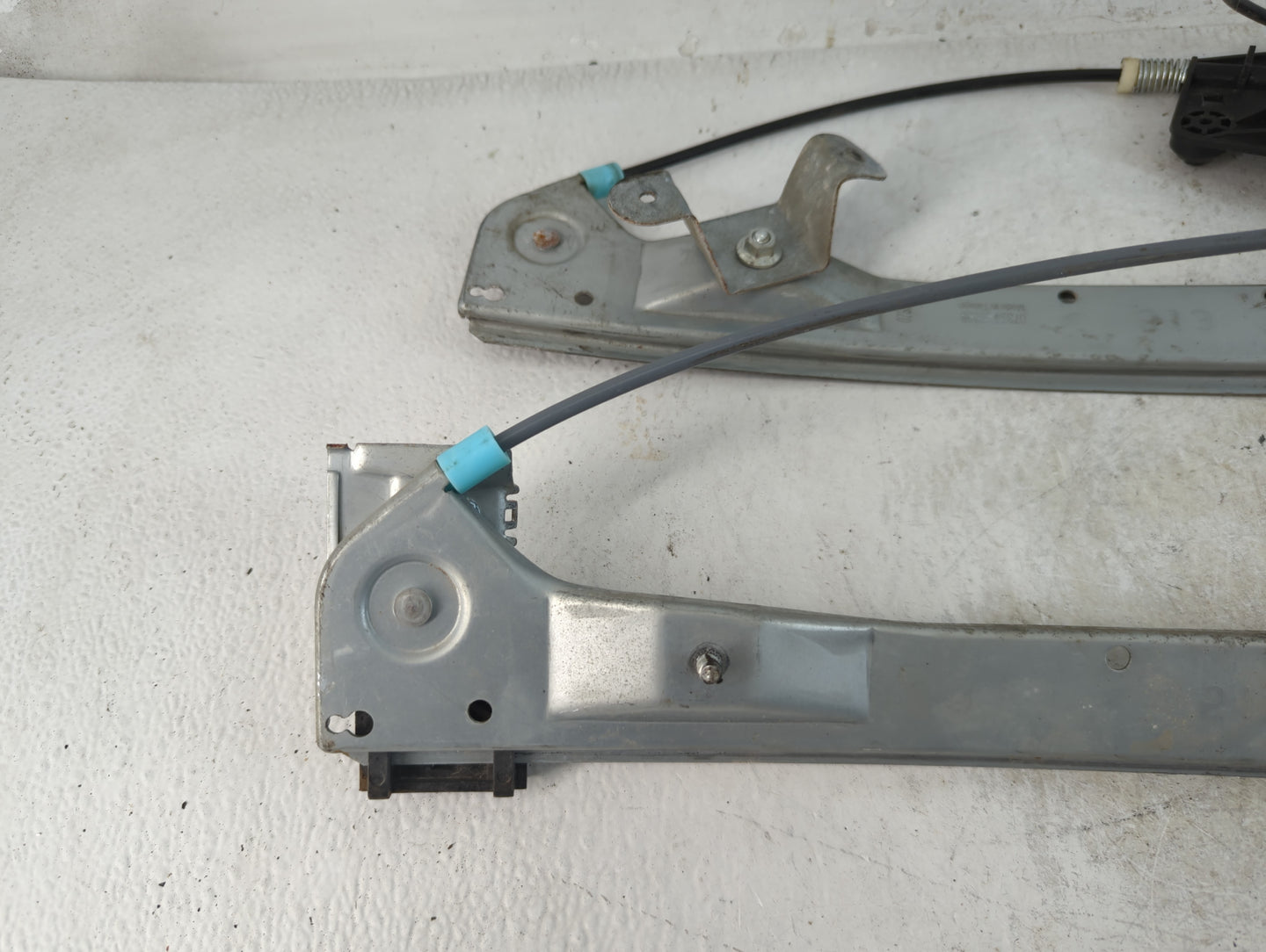 2006-2012 Ford Fusion Used Window Regulator Passenger Front - Oemusedautoparts1.com