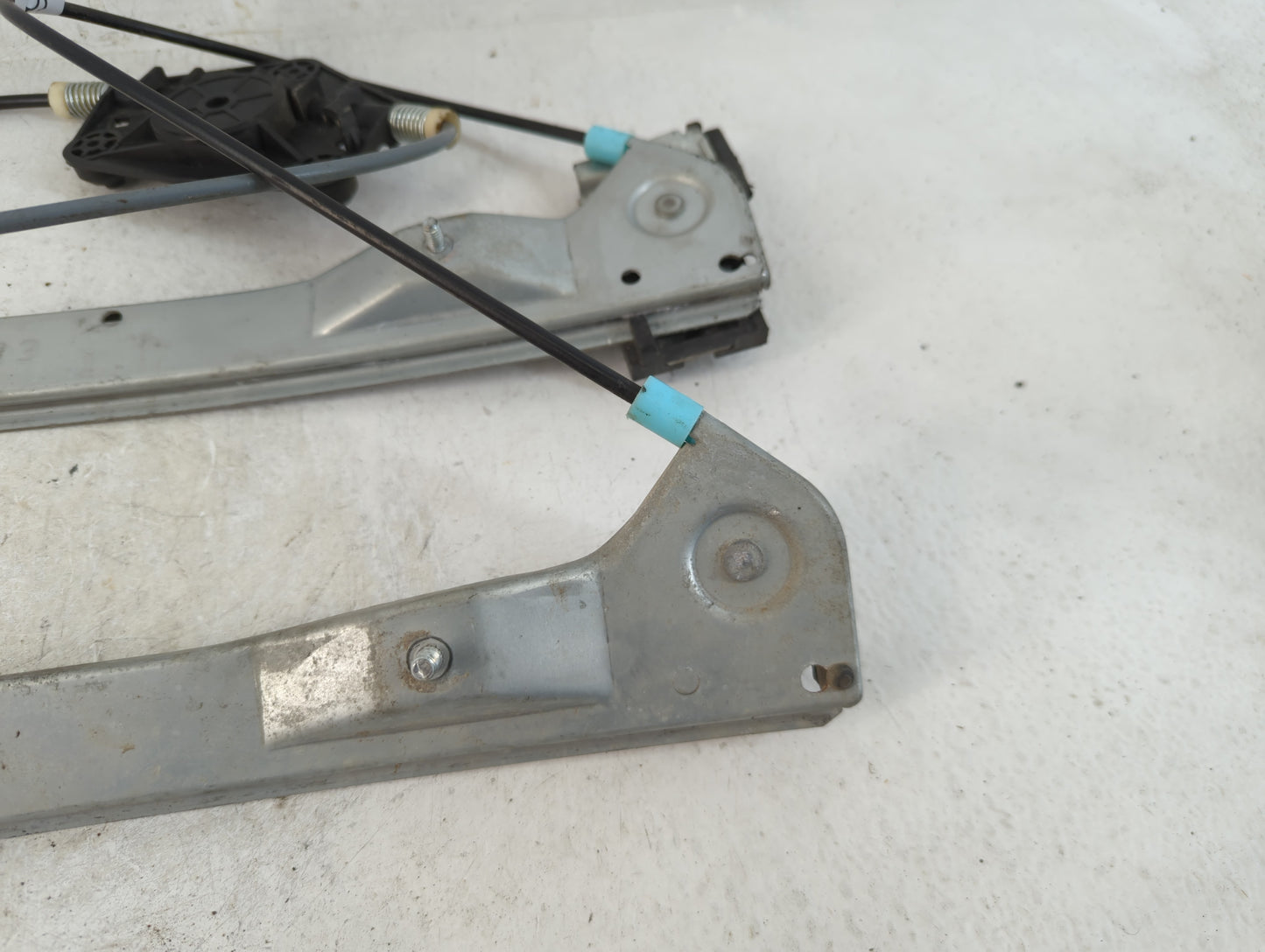 2006-2012 Ford Fusion Used Window Regulator Passenger Front - Oemusedautoparts1.com