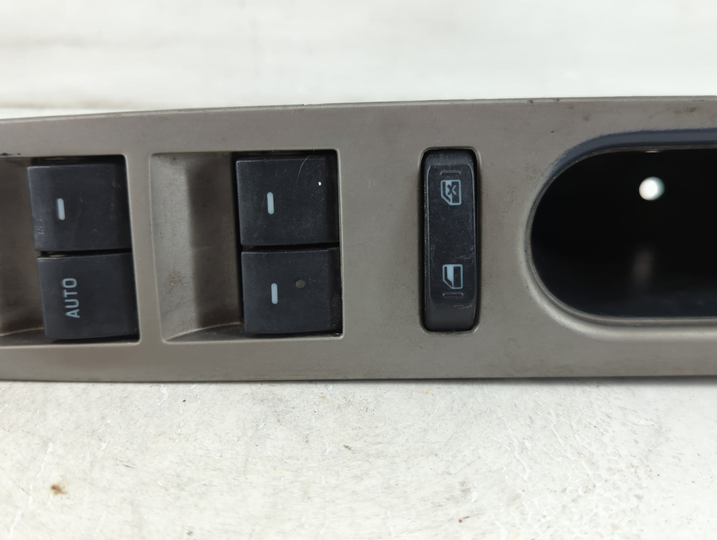 2010-2012 Ford Fusion Master Power Window Switch Replacement Driver Side Left Fits Fits 2010 2011 2012 OEM Used Auto Parts -