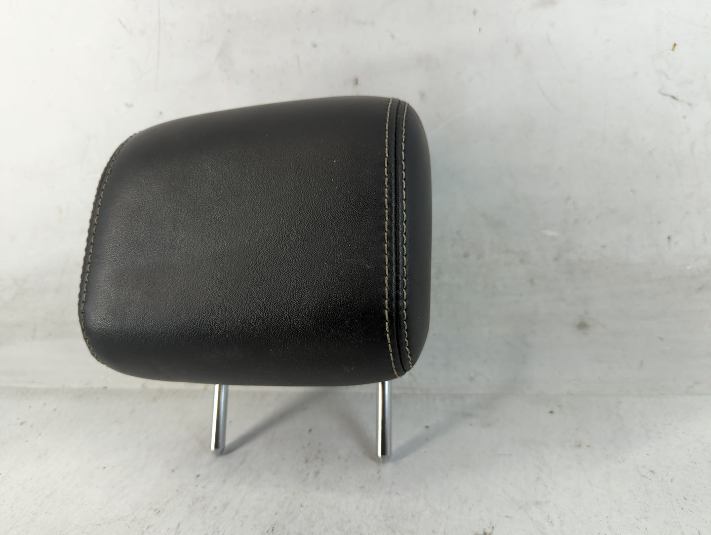 2010 Ford Fusion Headrest Head Rest Rear Seat Fits OEM Used Auto Parts - Oemusedautoparts1.com