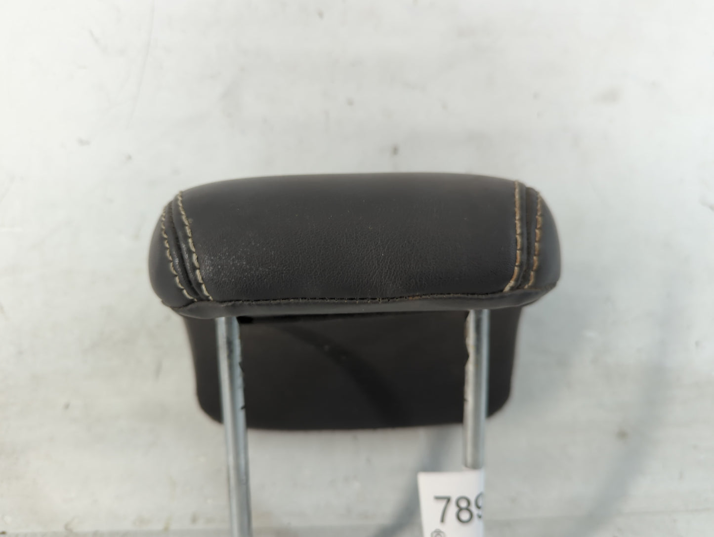 2010 Ford Fusion Headrest Head Rest Rear Center Seat Fits OEM Used Auto Parts - Oemusedautoparts1.com