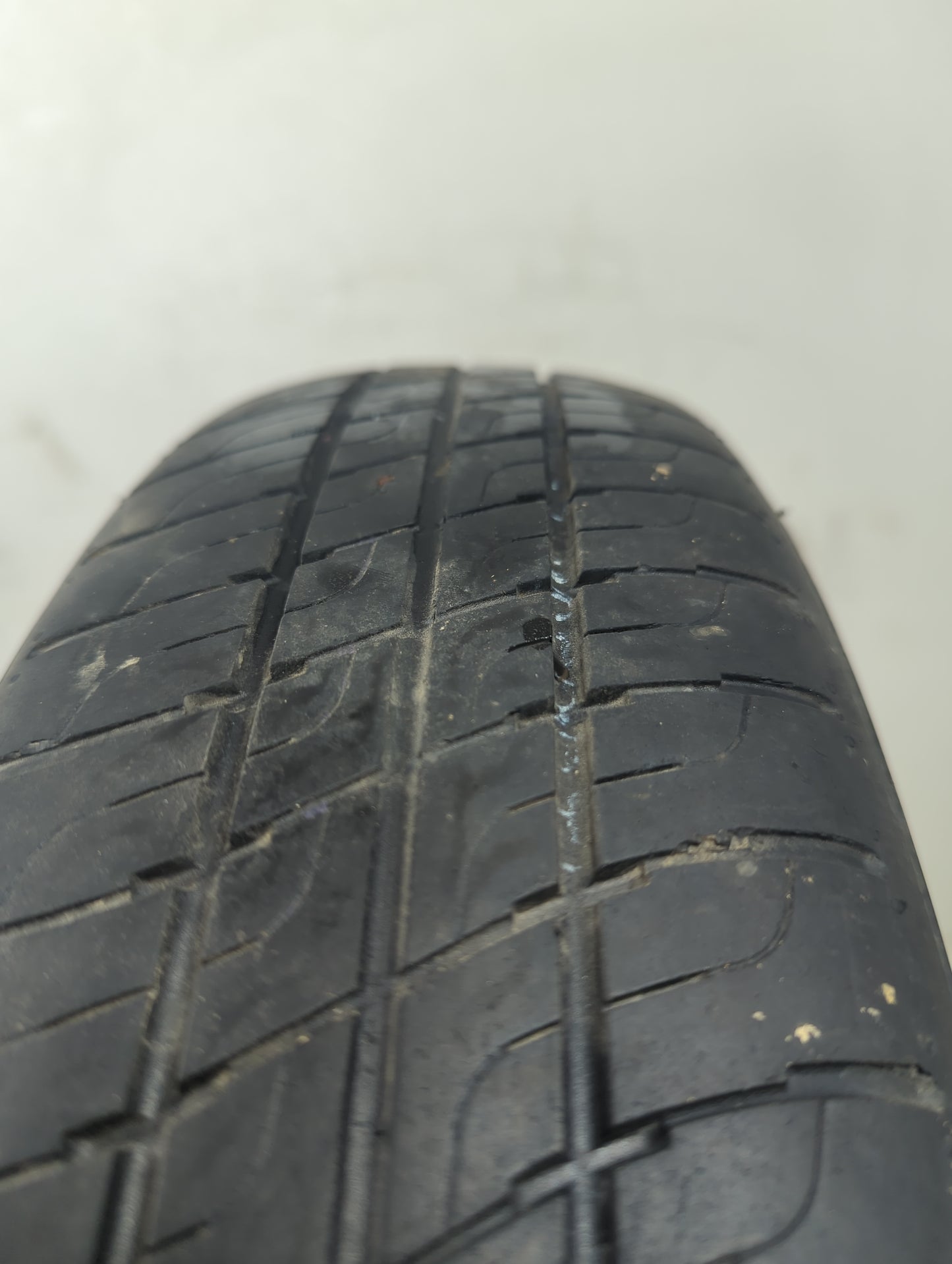 2006-2012 Ford Fusion Spare Donut Tire Wheel Rim Oem 789650 - Oemusedautoparts1.com