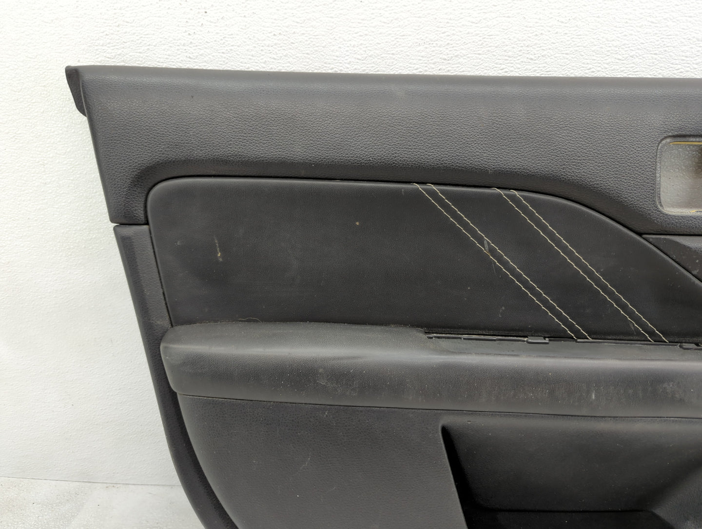2010 Ford Fusion Rear Left Driver Interior Door Panel Trim - Oemusedautoparts1.com