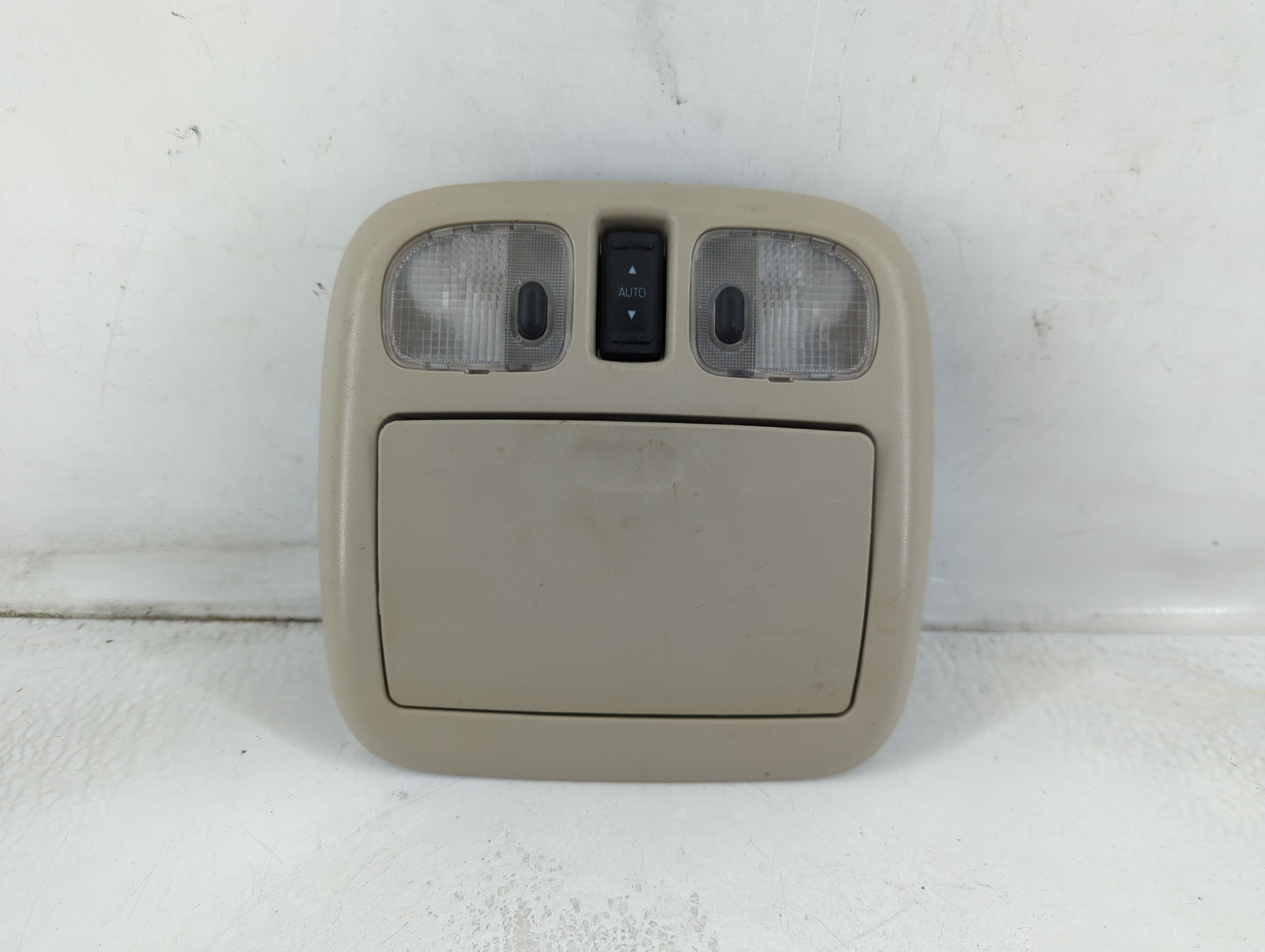 2010 Ford Fusion Overhead Roof Console Interior Dome Light - Oemusedautoparts1.com