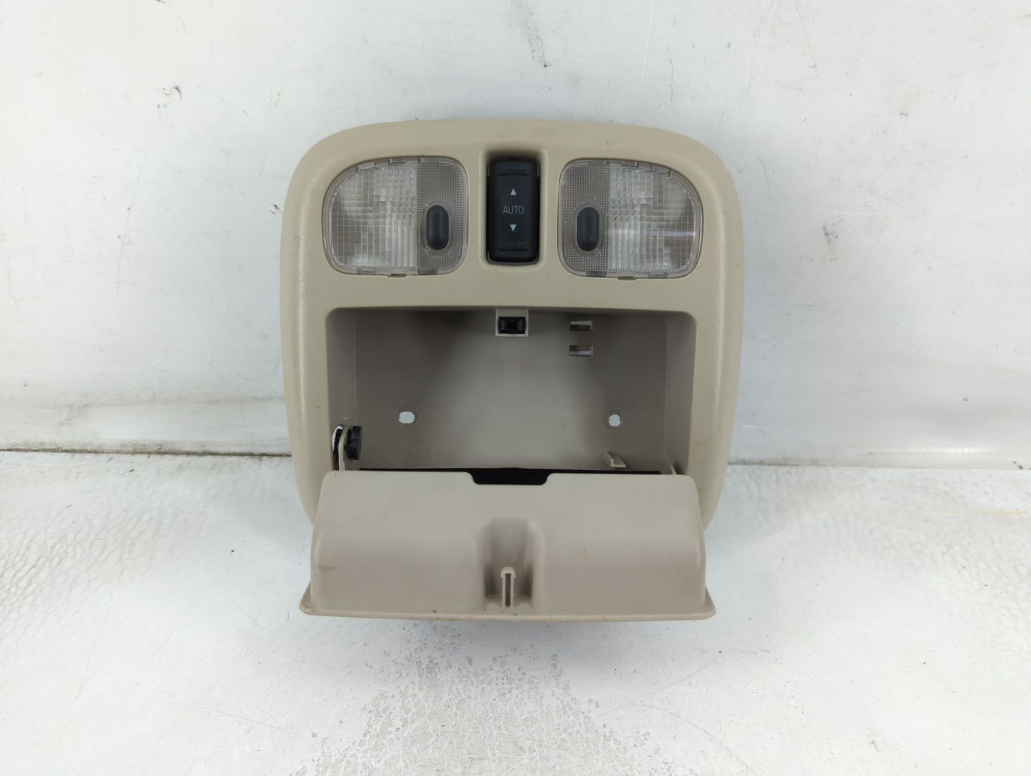 2010 Ford Fusion Overhead Roof Console Interior Dome Light - Oemusedautoparts1.com