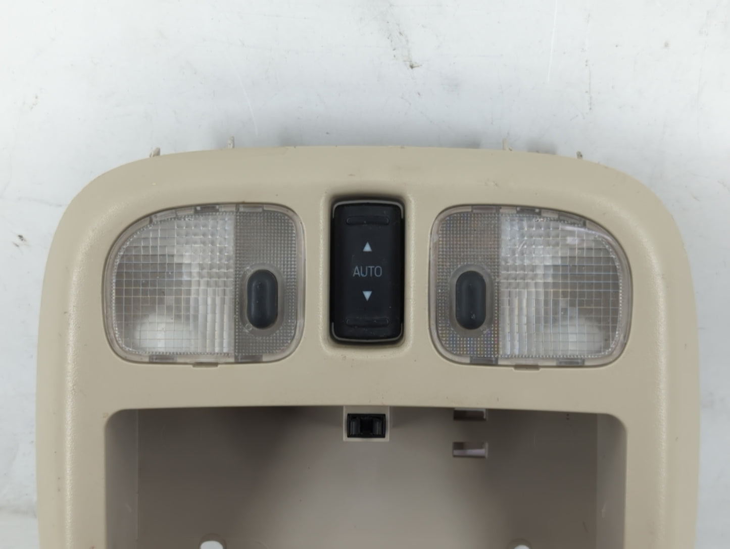 2010 Ford Fusion Overhead Roof Console Interior Dome Light - Oemusedautoparts1.com