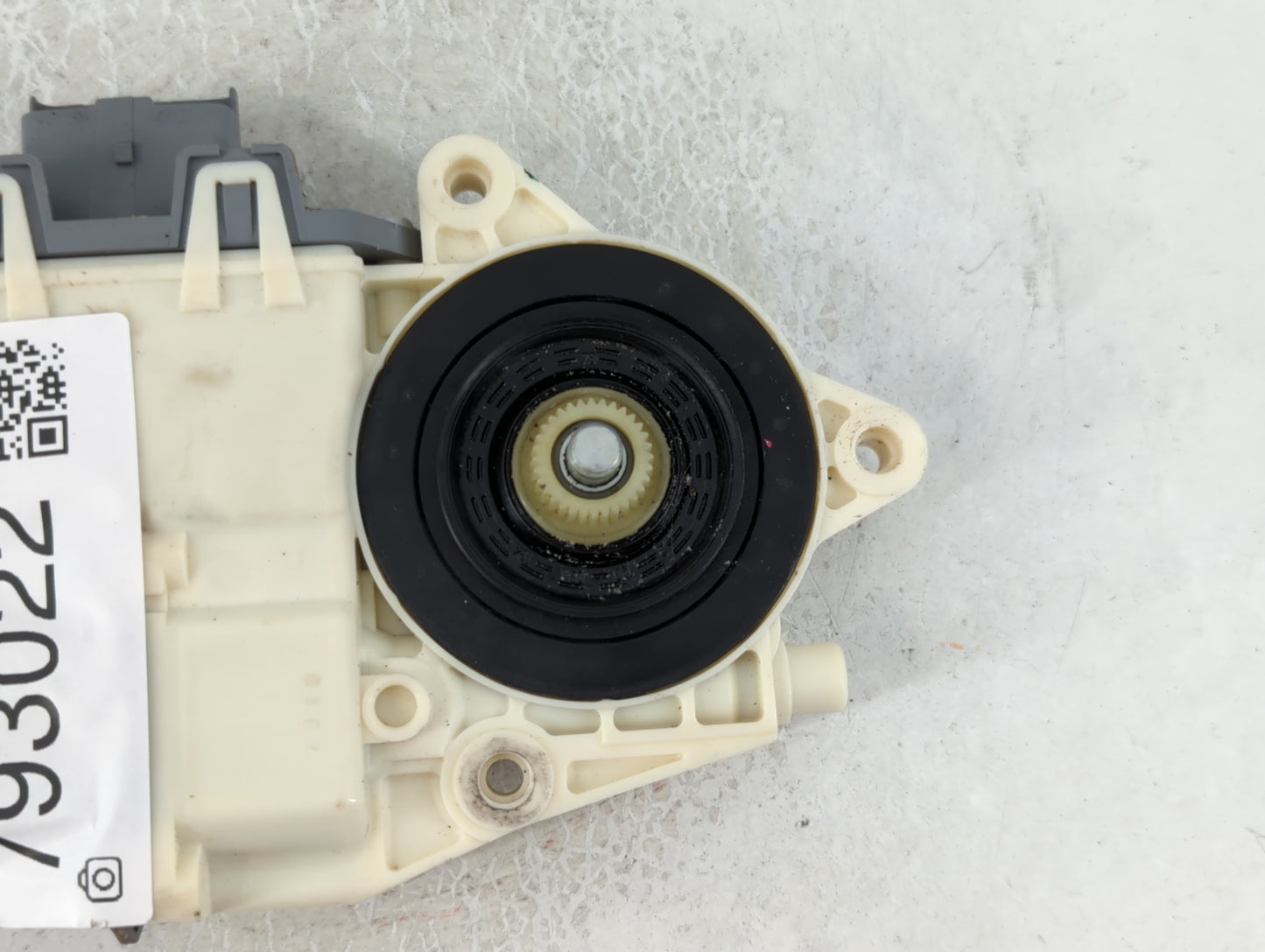 2006-2012 Ford Fusion Driver Rear Left Power Window Motor - Oemusedautoparts1.com