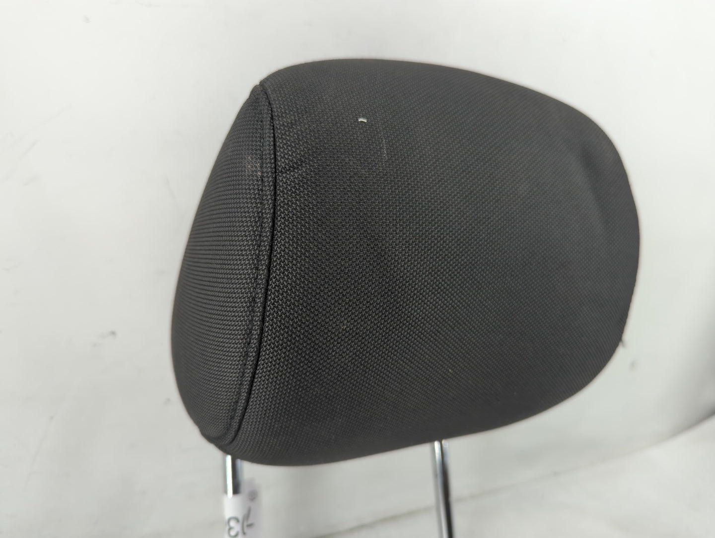 2010 Ford Fusion Headrest Head Rest Front Driver Passenger Seat Fits OEM Used Auto Parts - Oemusedautoparts1.com