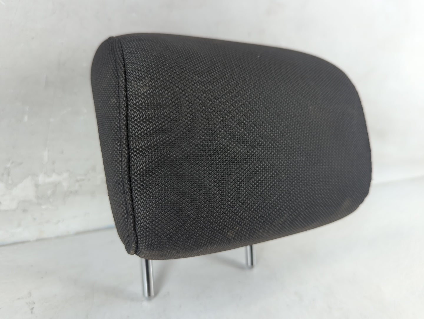 2010 Ford Fusion Headrest Head Rest Rear Center Seat Fits OEM Used Auto Parts - Oemusedautoparts1.com