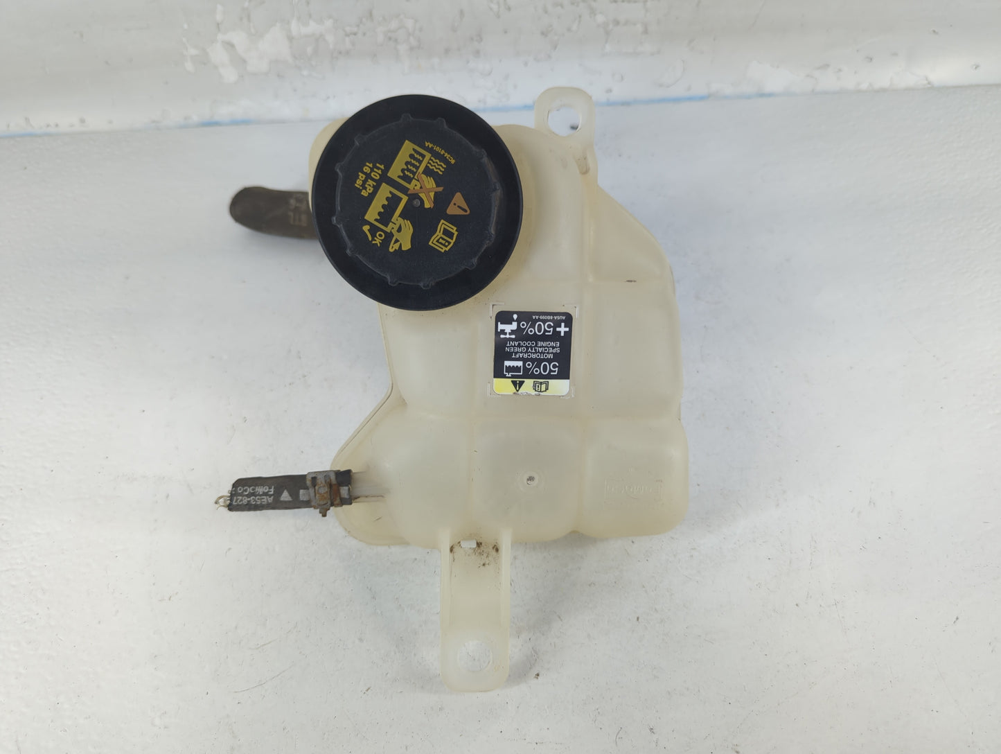 2010-2012 Ford Fusion Radiator Coolant Overflow Expansion Tank Bottle 793035 - Oemusedautoparts1.com