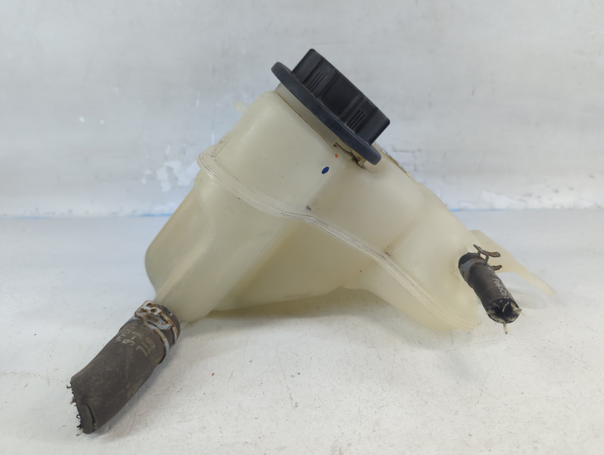 2010-2012 Ford Fusion Radiator Coolant Overflow Expansion Tank Bottle 793035 - Oemusedautoparts1.com