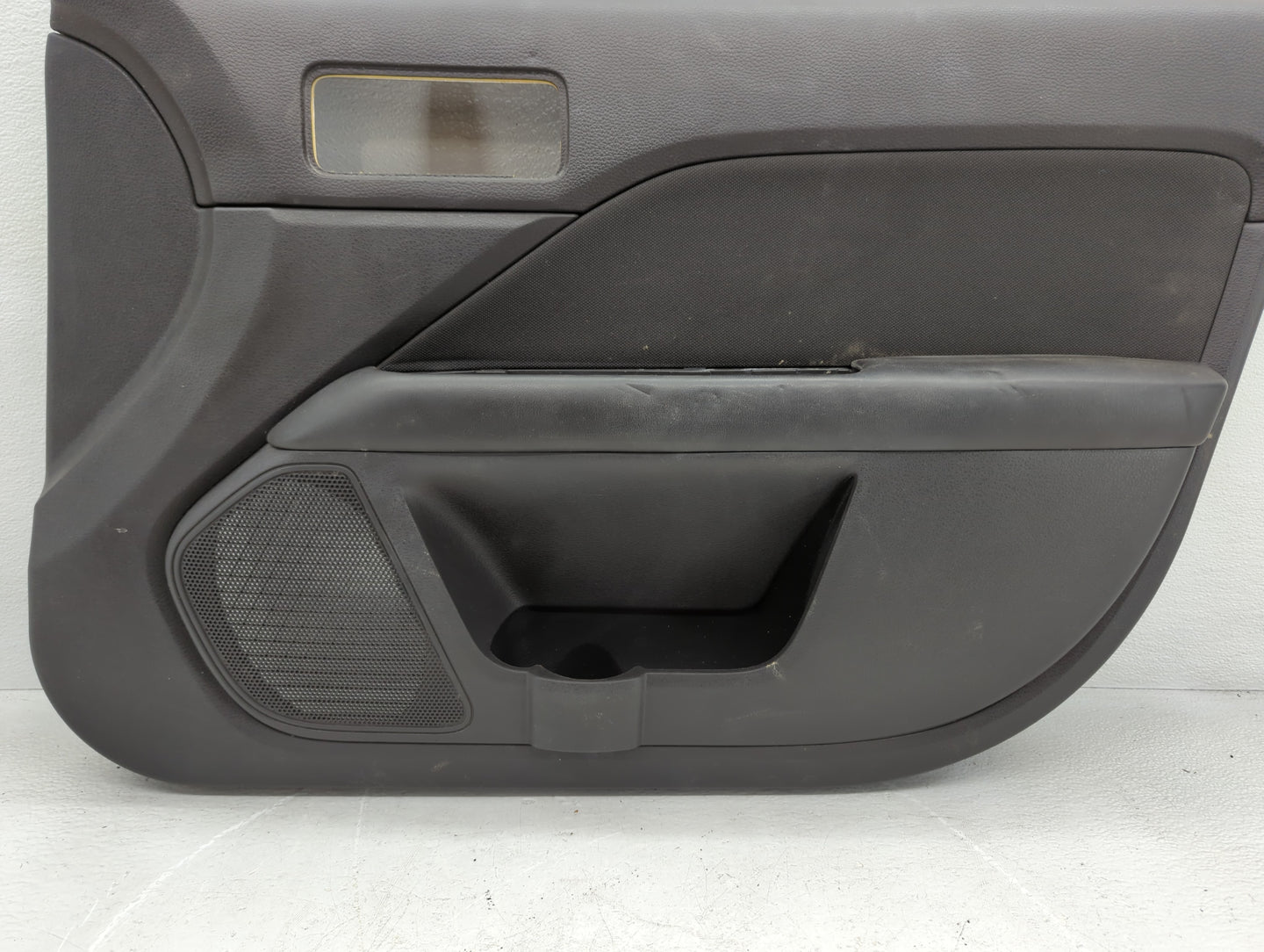 2010 Ford Fusion Front Right Passenger Interior Door Panel Trim - Oemusedautoparts1.com