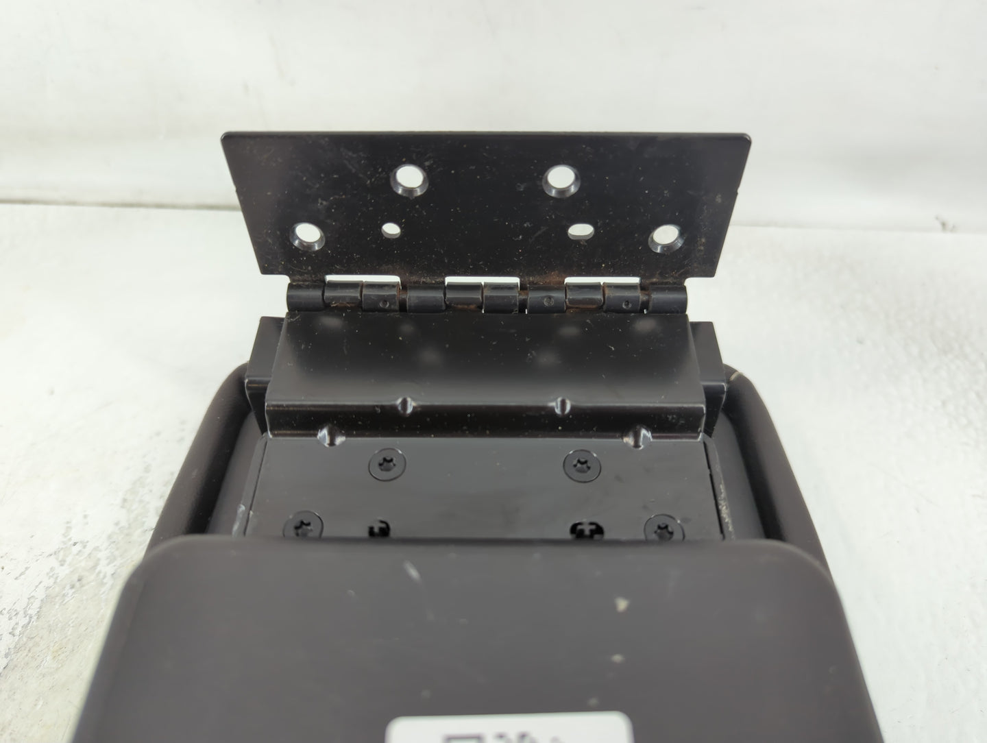 2010 Ford Fusion Center Console Armrest Cover Lid P/N:6E53-5406050-AA 6E53-54045C74-AA Fits OEM Used Auto Parts - Oemusedaut
